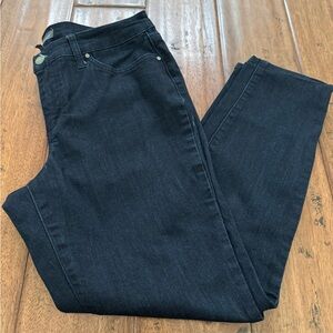 🌻The Limited jeans